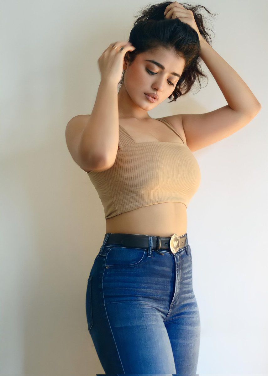 Gurgaon Sector 77 High Profile Call Girls Available at Cheap Rates